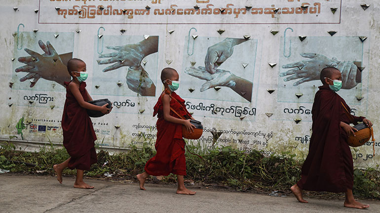 Η Κίνα προσέφερε εμβόλια στη Μιανμάρ προκειμένου να αντιμετωπίσει την έξαρση της επιδημίας